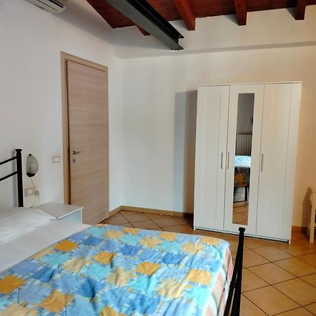 Borgo Antico Apartment Сан Феличе дел Бенако Екстериор снимка