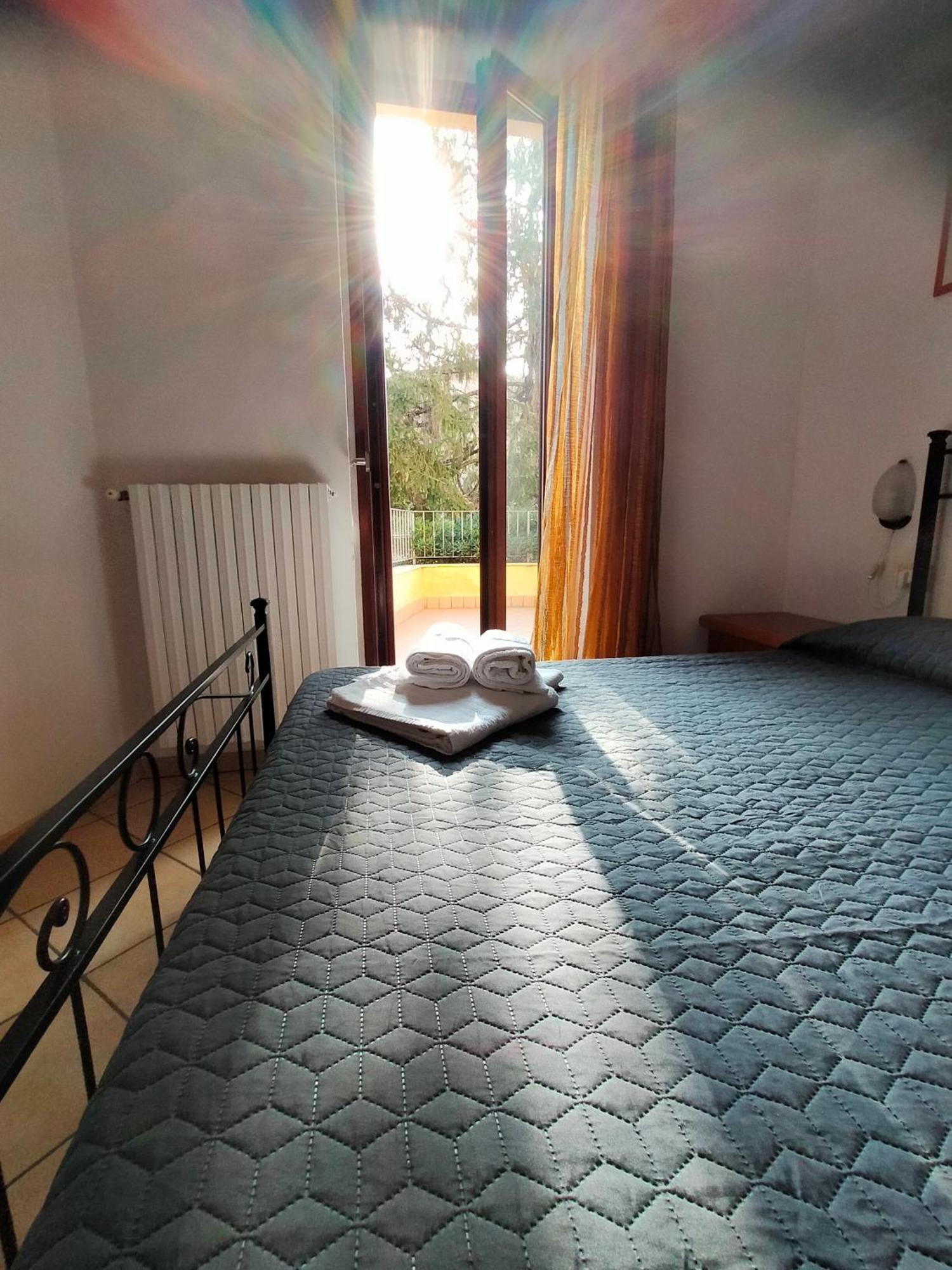 Borgo Antico Apartment Сан Феличе дел Бенако Екстериор снимка