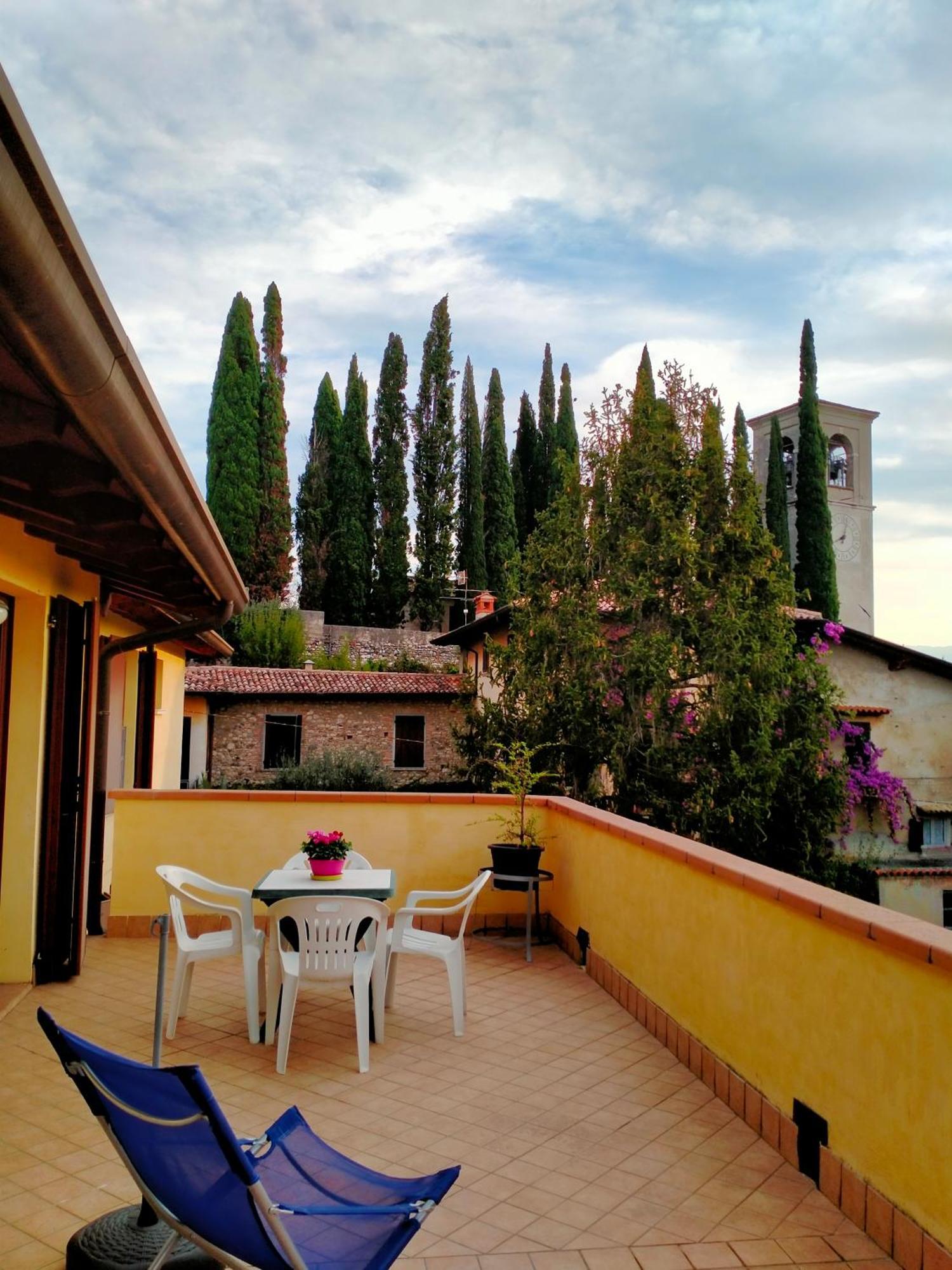 Borgo Antico Apartment Сан Феличе дел Бенако Екстериор снимка