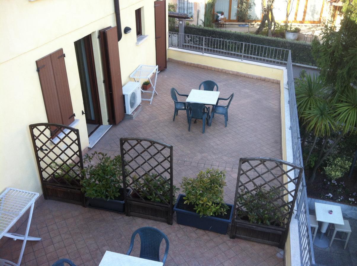 Borgo Antico Apartment Сан Феличе дел Бенако Екстериор снимка