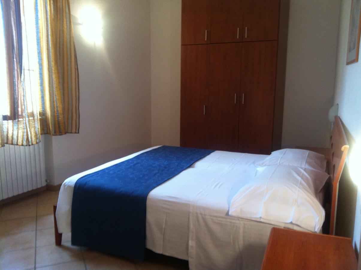Borgo Antico Apartment Сан Феличе дел Бенако Екстериор снимка